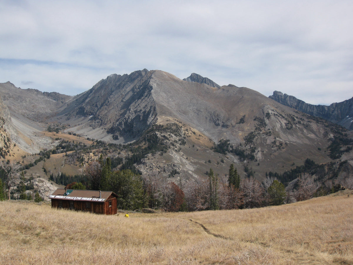 Pioneer Cabin fall day
